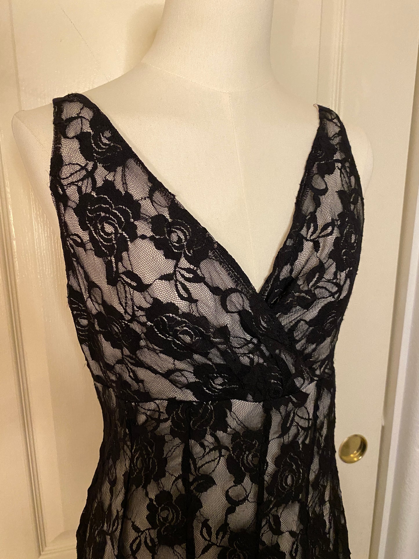 Glamour Black and White Floral Lace V Neck Wrap Dress Elegant Formal