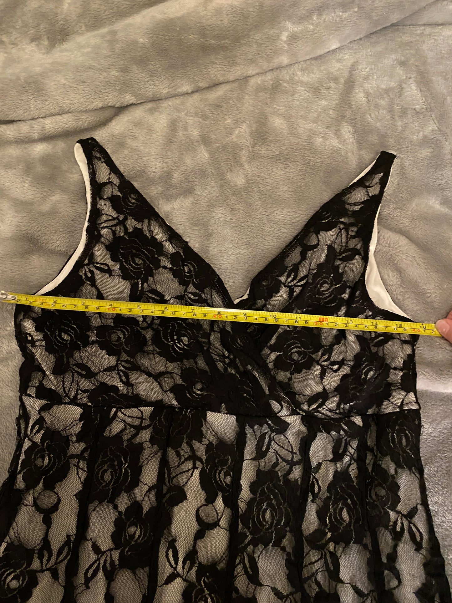 Glamour Black and White Floral Lace V Neck Wrap Dress Elegant Formal