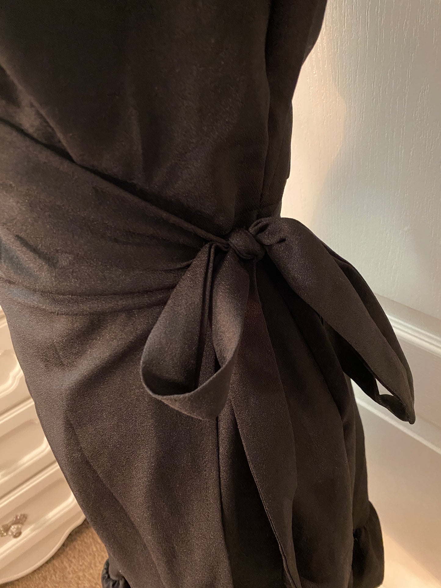 Black Short Sleeve Wrap Bow Ruffle Knee Length V Neck Feminine Dress