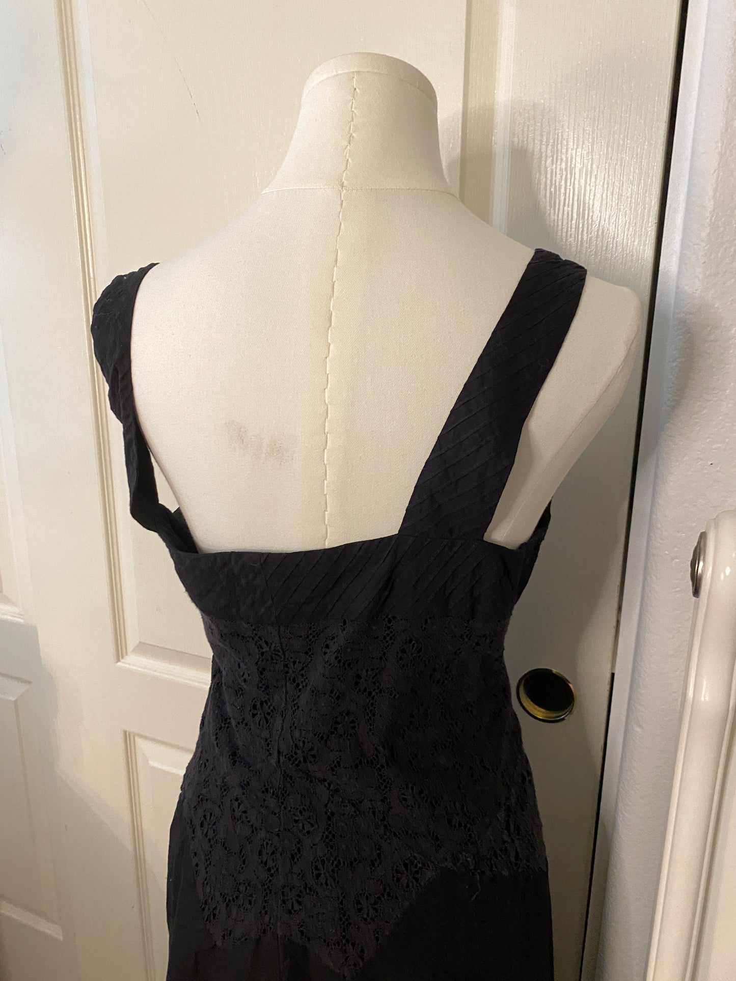 Nine West Black Sleeveless Fit and Flare A line Midi Feminine Lace Detail Dress