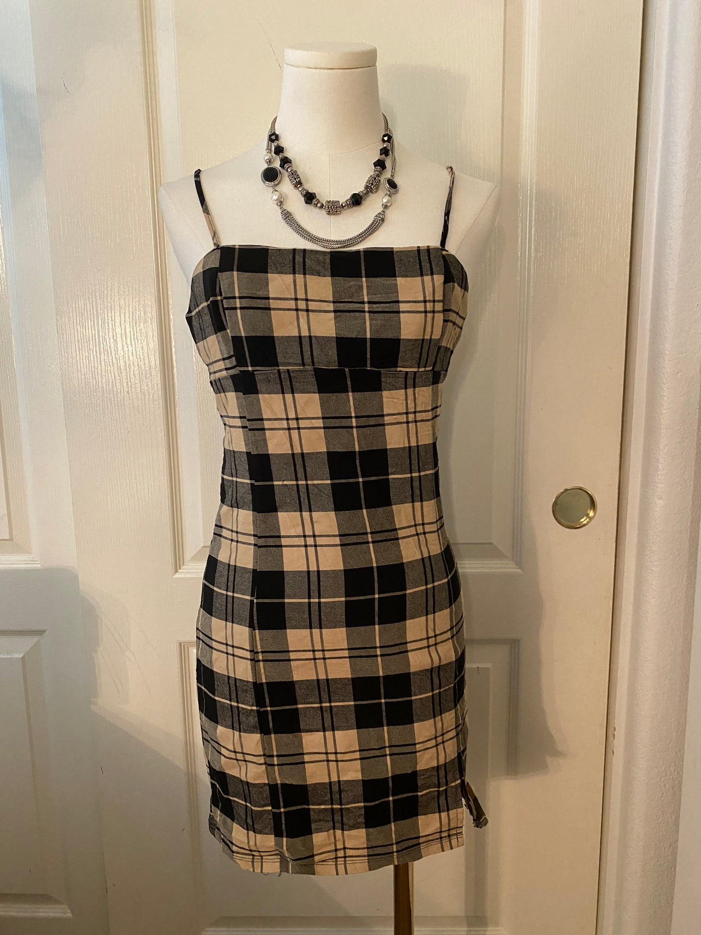 Love Tree Black and Tan Beige Spaghetti Strap Fitting Mini Dress Gingham Plaid
