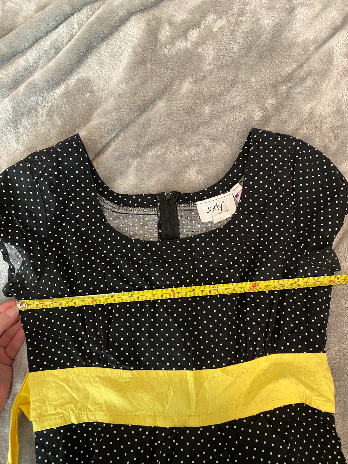 Jody California Black White Yellow Polka Dot Wrap Short Sleeve Summer Dress