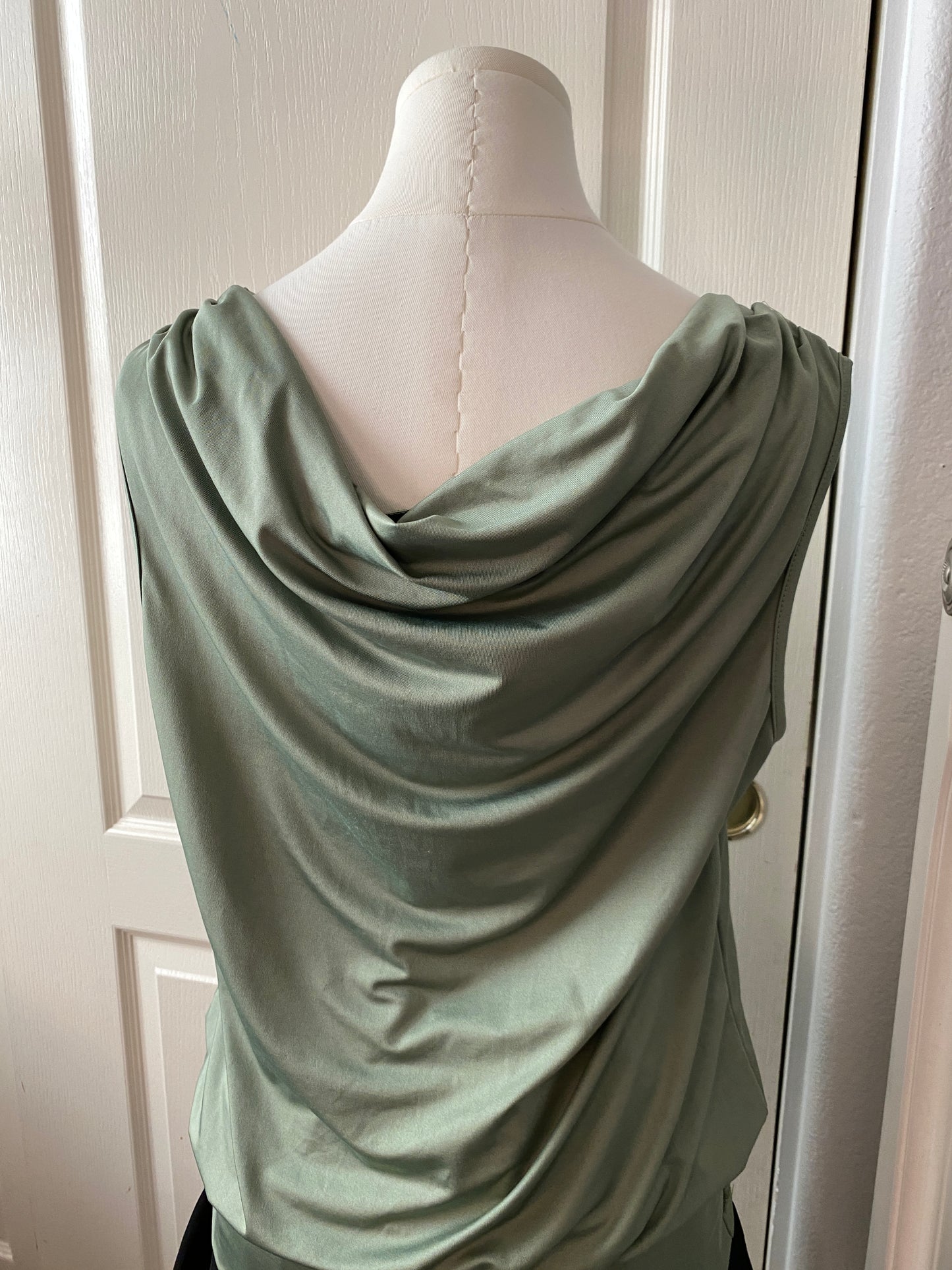 Green and Gold Sleeveless Summer Casual Feminine Tank Top
