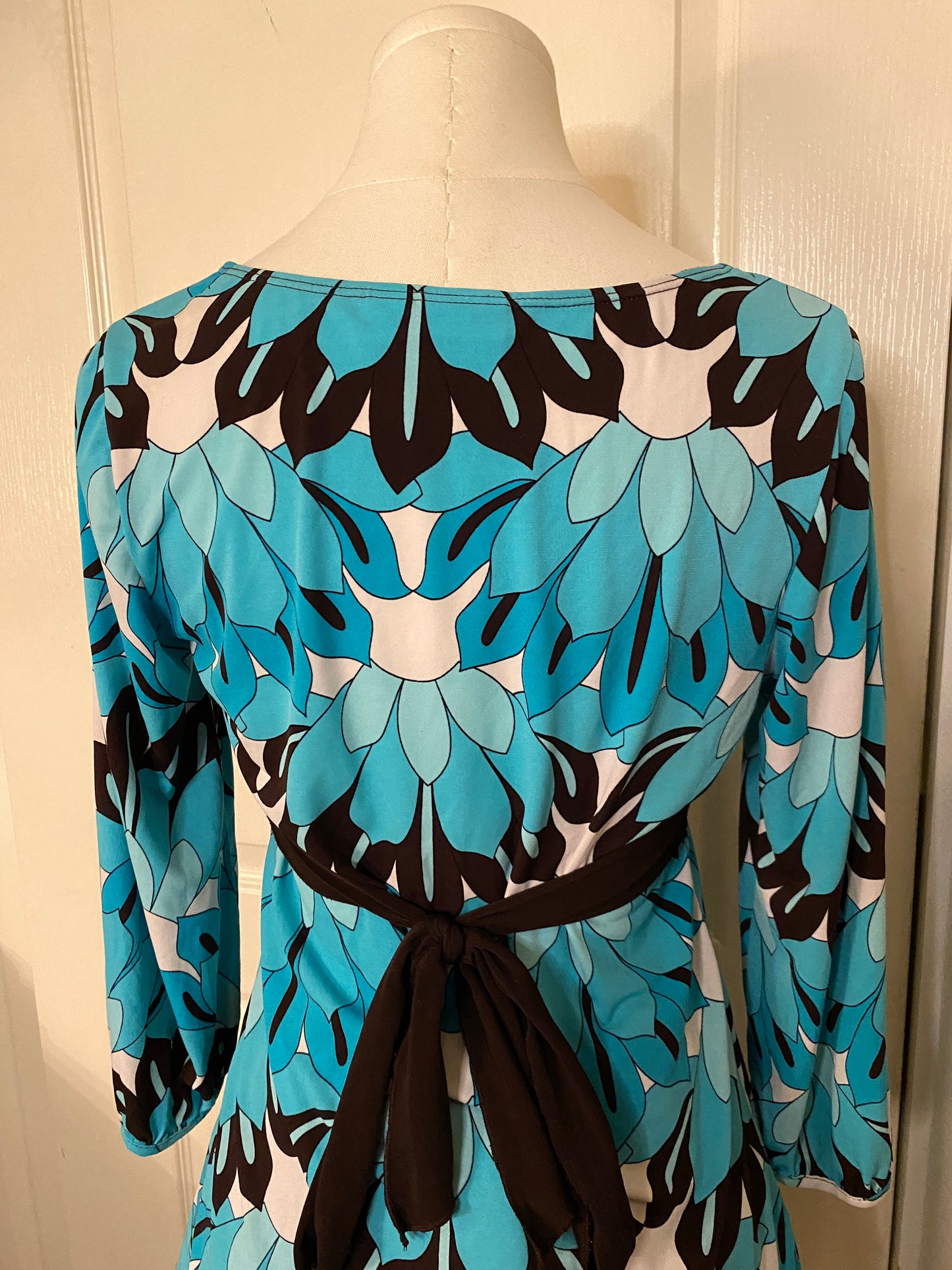 CATO Y2k inspired Blue Black White Floral Long Sleeve Feminine Top Blouse Tunic