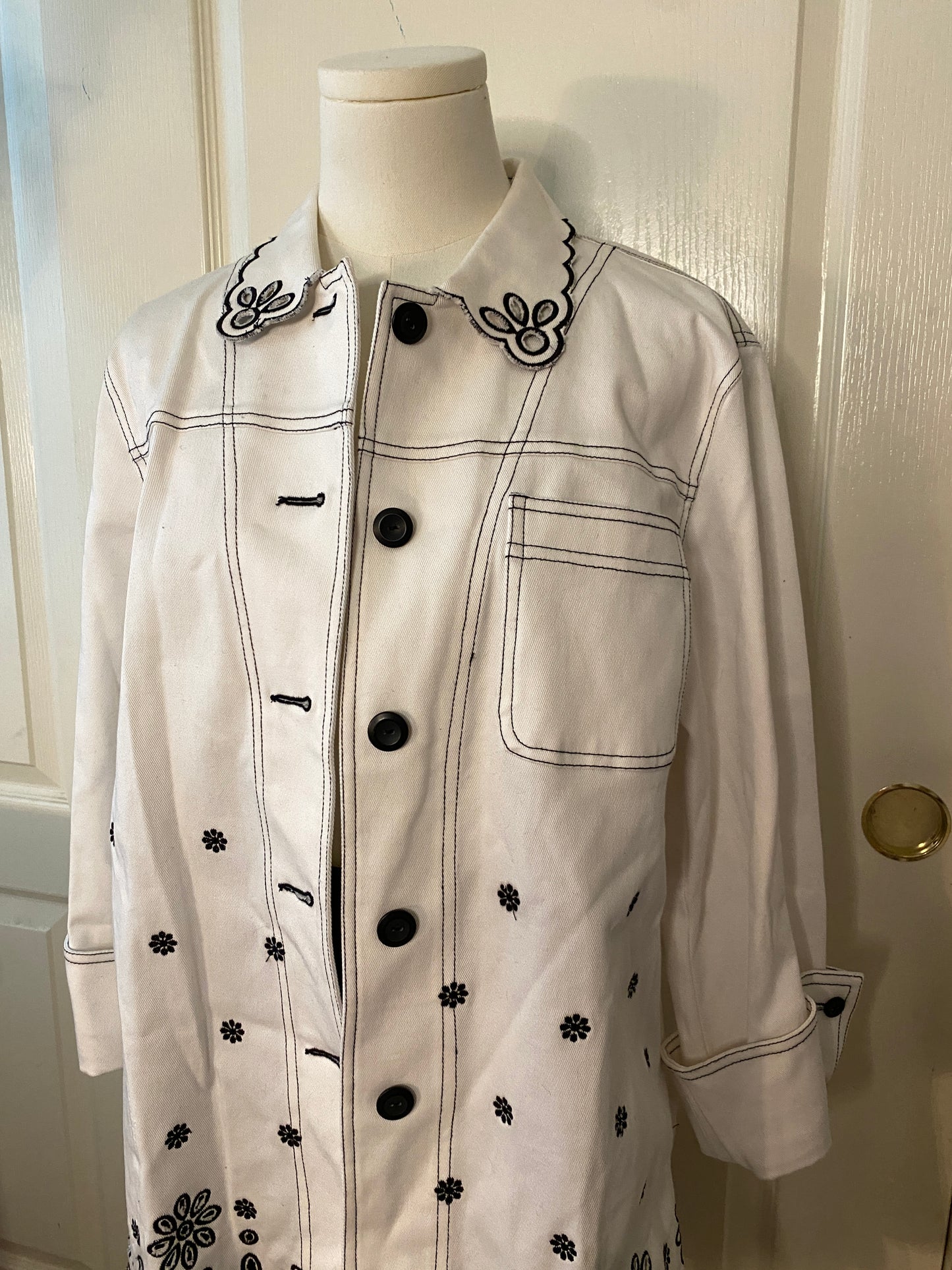 Diane's Essentials Button Up White and Black Embroidered Floral Jacket Coat