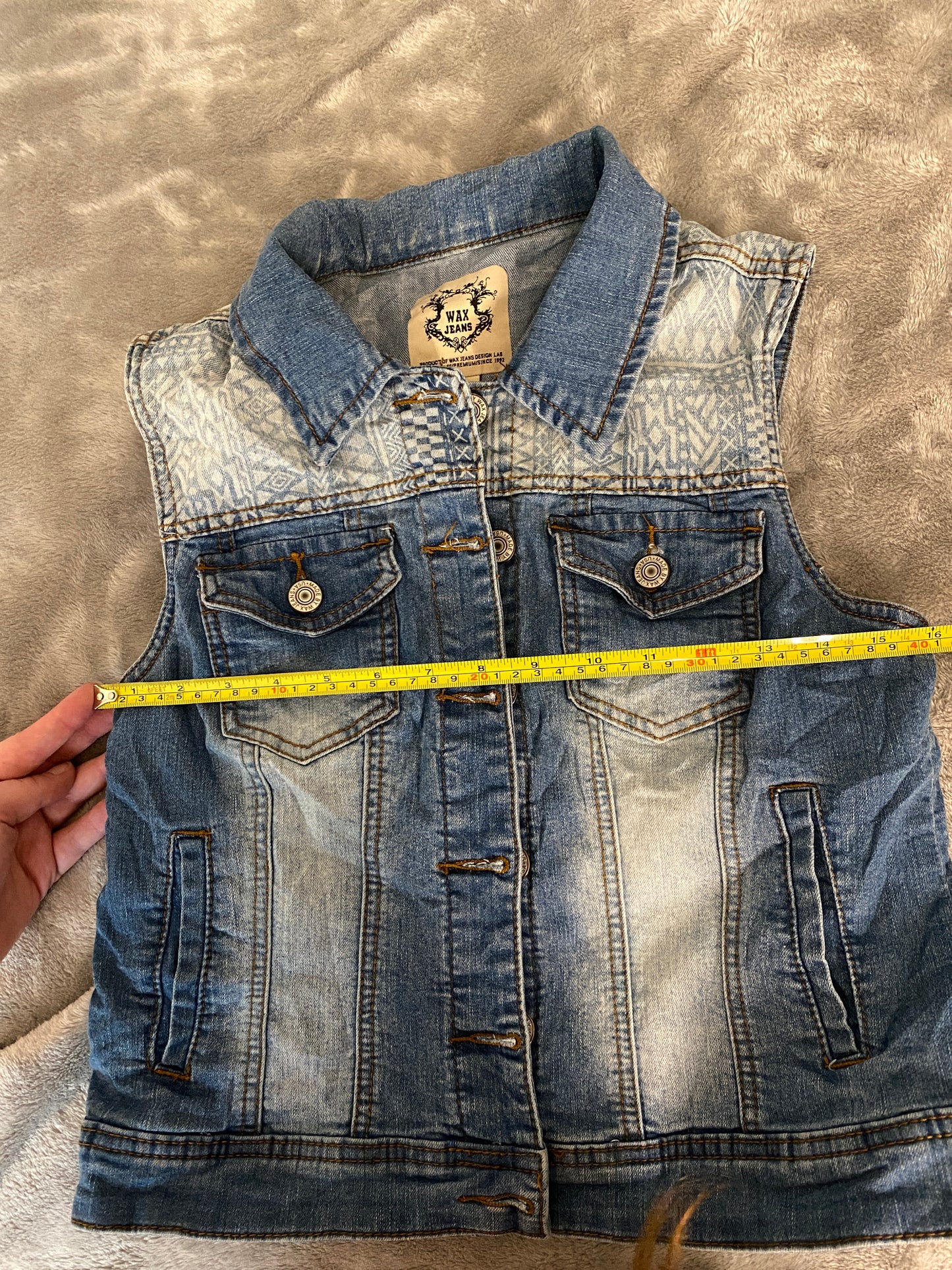 Wax Jeans Button Up Blue Ombre Pattern Sleeveless Jean Jacket Vest