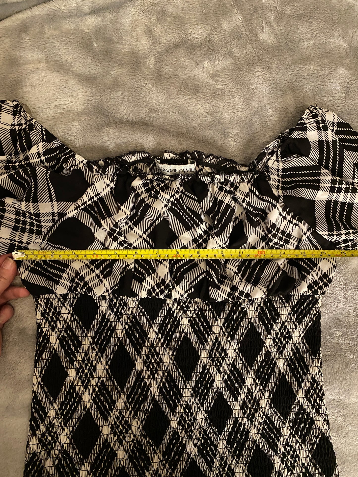 Almost Famous Plaid Black and White Long Sleeve Ruffle Knee Length Dress