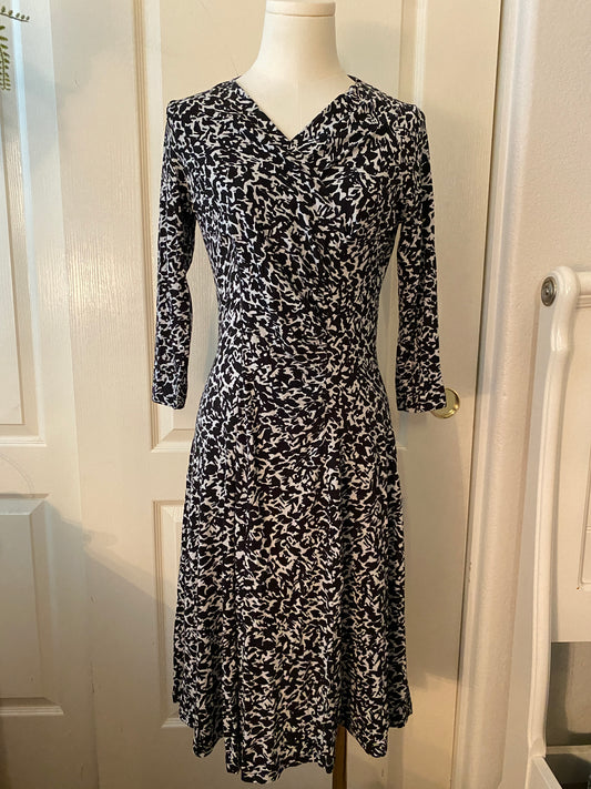 Artigiano Made in Italy Long Sleeve Black and White Midi Dress