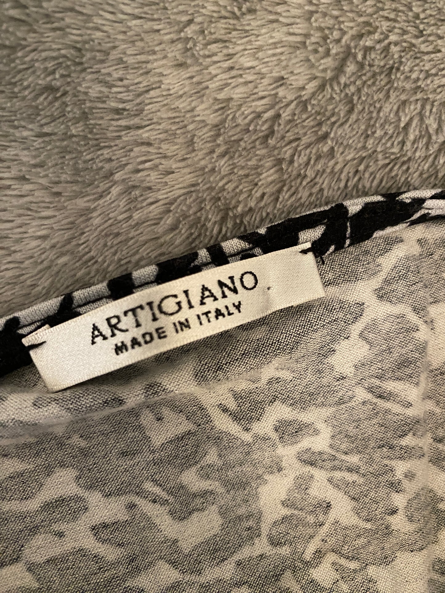 Artigiano Made in Italy Long Sleeve Black and White Midi Dress