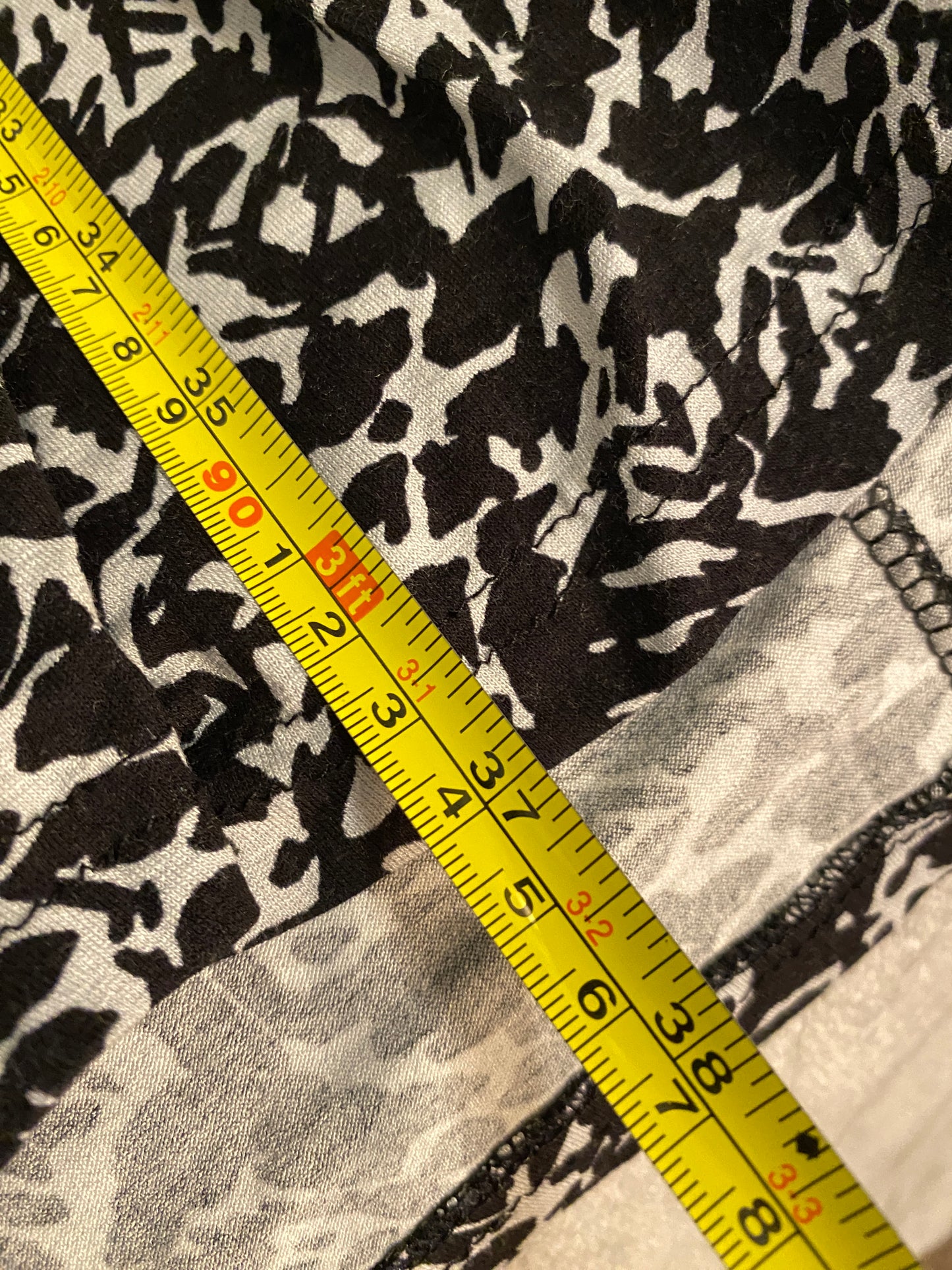 Artigiano Made in Italy Long Sleeve Black and White Midi Dress