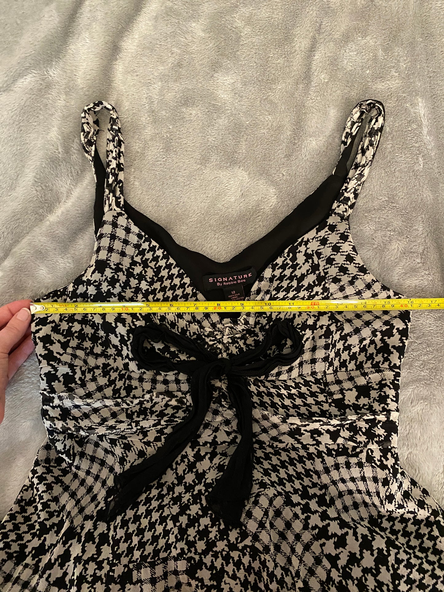 Signature by Robbie Bee Black and Grey Bow Ruffle Maxi Dress