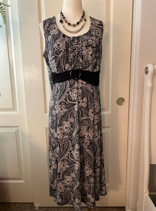 Perceptions NY Black and White Swirl Pattern Midi Summer Dress with Belt