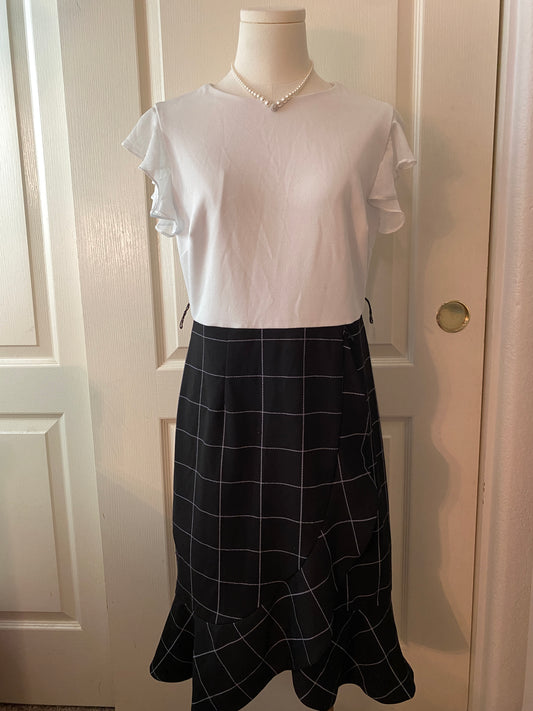 Shelby and Palmer White and Black Plaid Blouson Minimalistic Ruffle Midi Dress