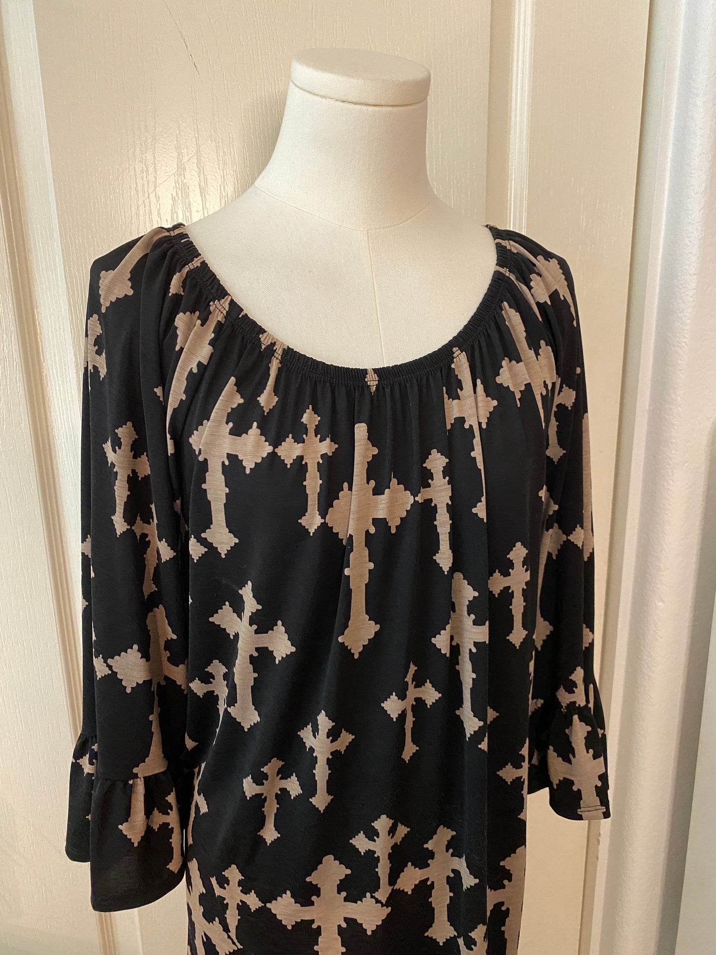 Black and Brown Gothic Cross Long Ruffle Sleeve Feminine Knee Length Midi Dress
