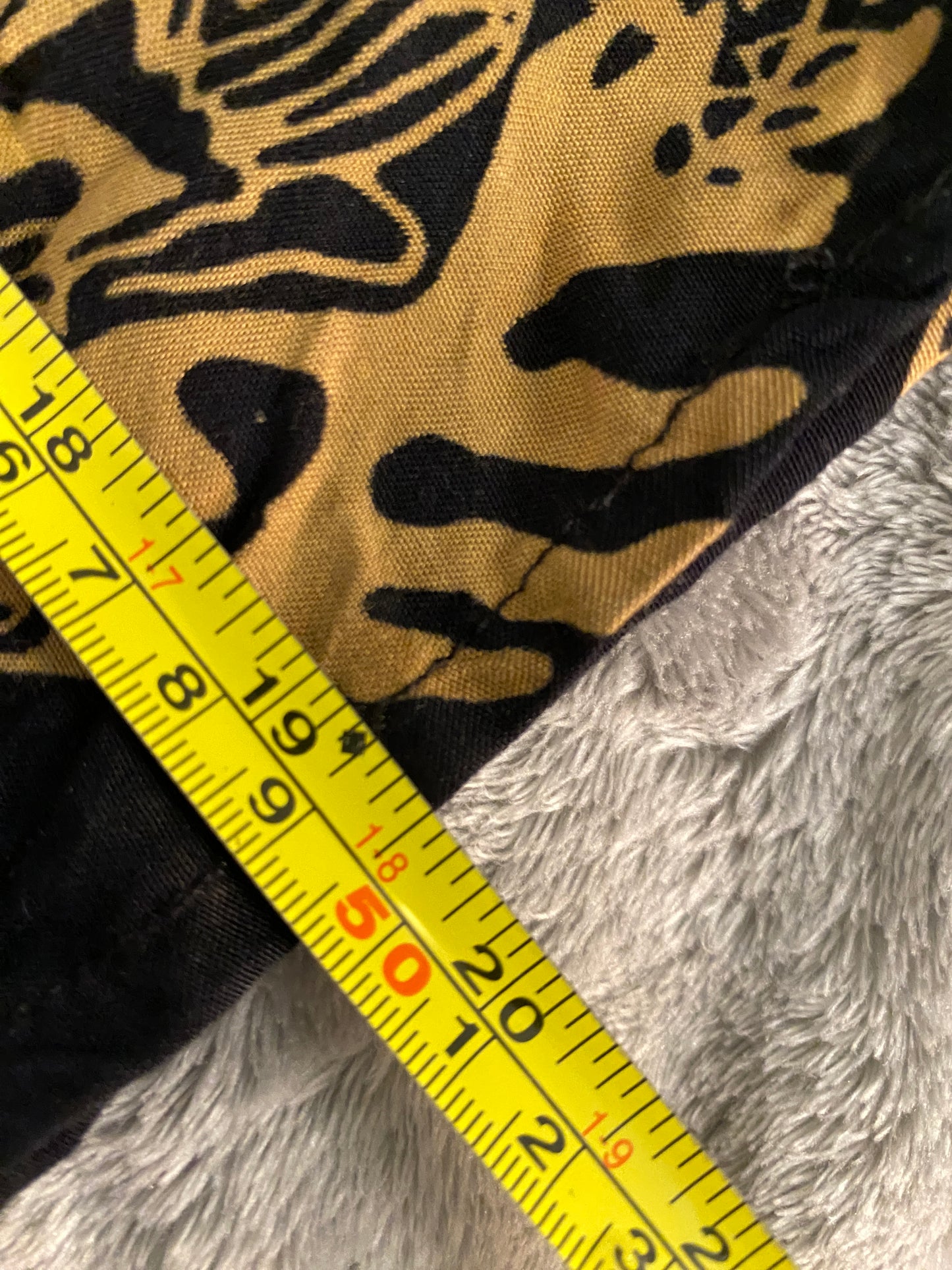 Andy's Collection Y2K Black Gold Sleeveless Tank Top Oriental Pattern Dragon