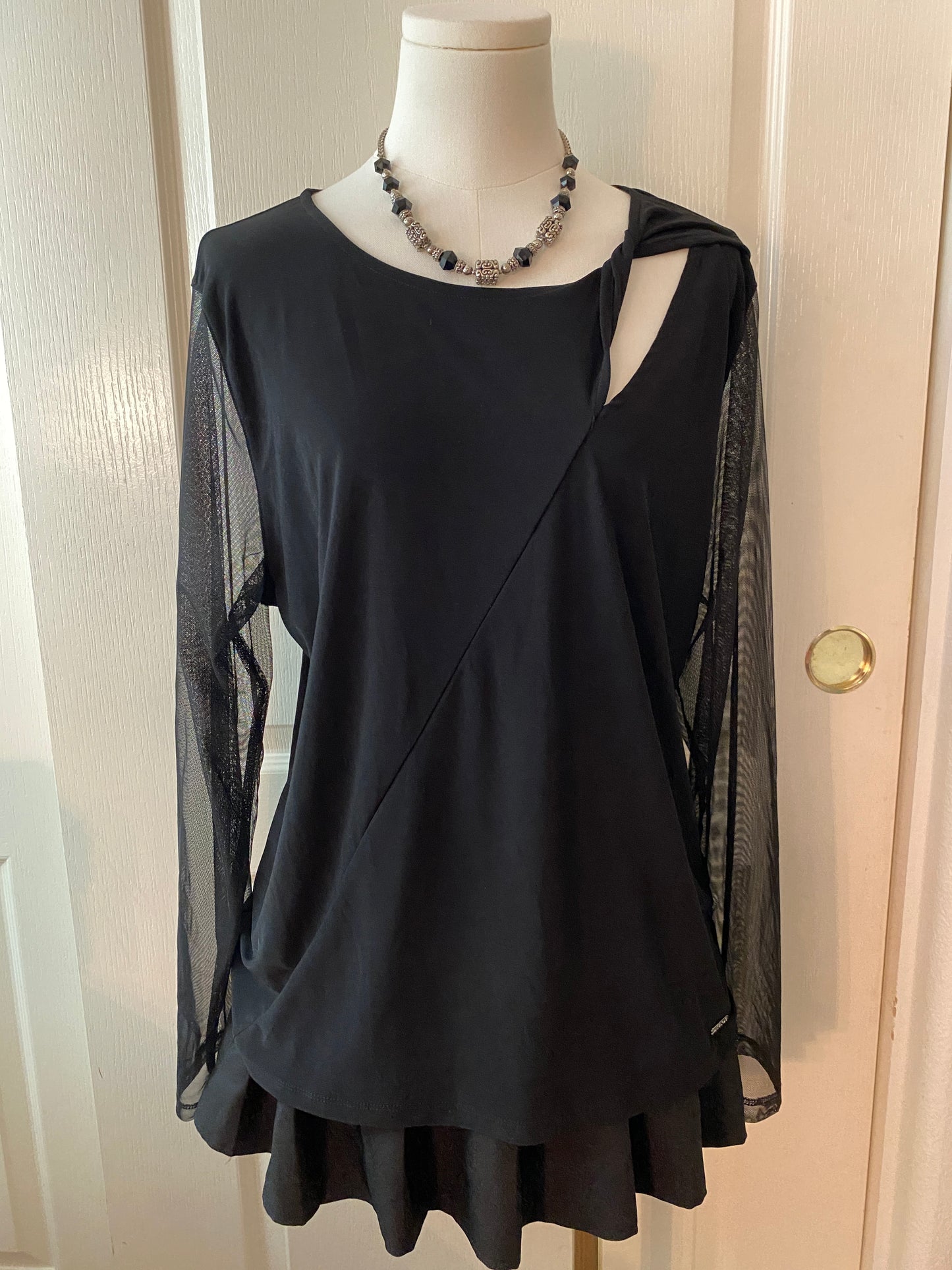 DKNY Black Contemporary Abstract Sheer Long Sleeve Black Flowy Top Tunic Blouse