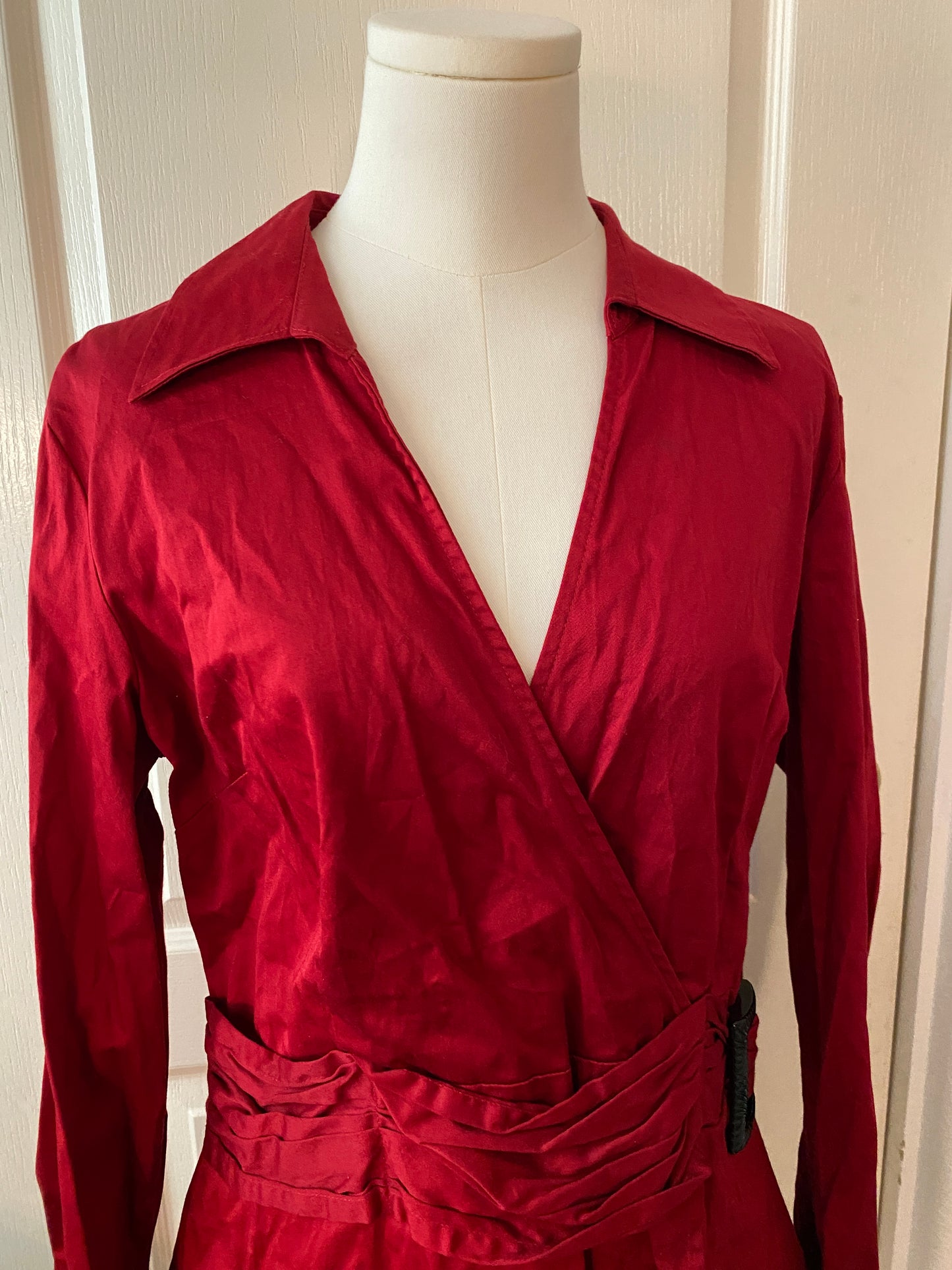 Apt 9 Red and Black Wrap Long Sleeve Belt V Neck Collared Top Blouse Tunic