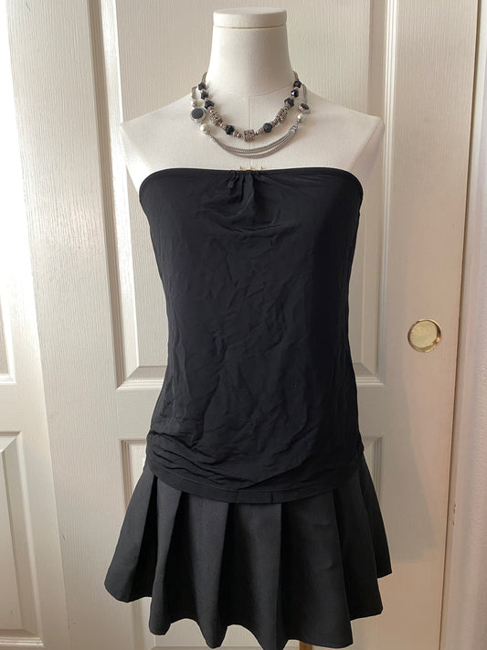 GUESS by Marciano Black Gold Detail Feminine Strapless Club Minimalistic Top