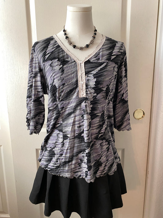 Grey Black Mid Sleeve V Neck Feminine Neutral Monochrome Button Up Blouse Top