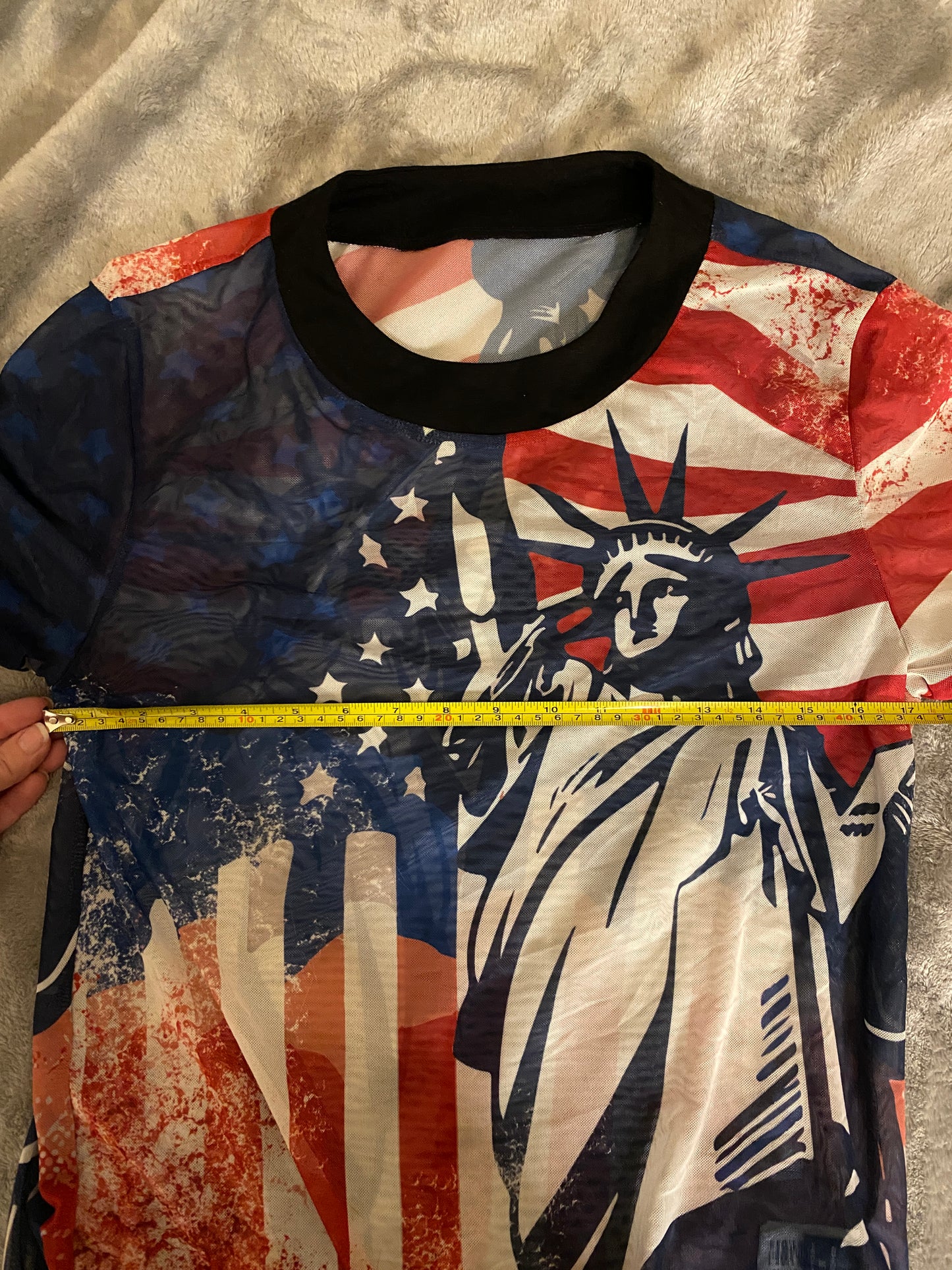 Manfinity USA Statue of Liberty Flag Patriotic Sheer Short Sleeve Top