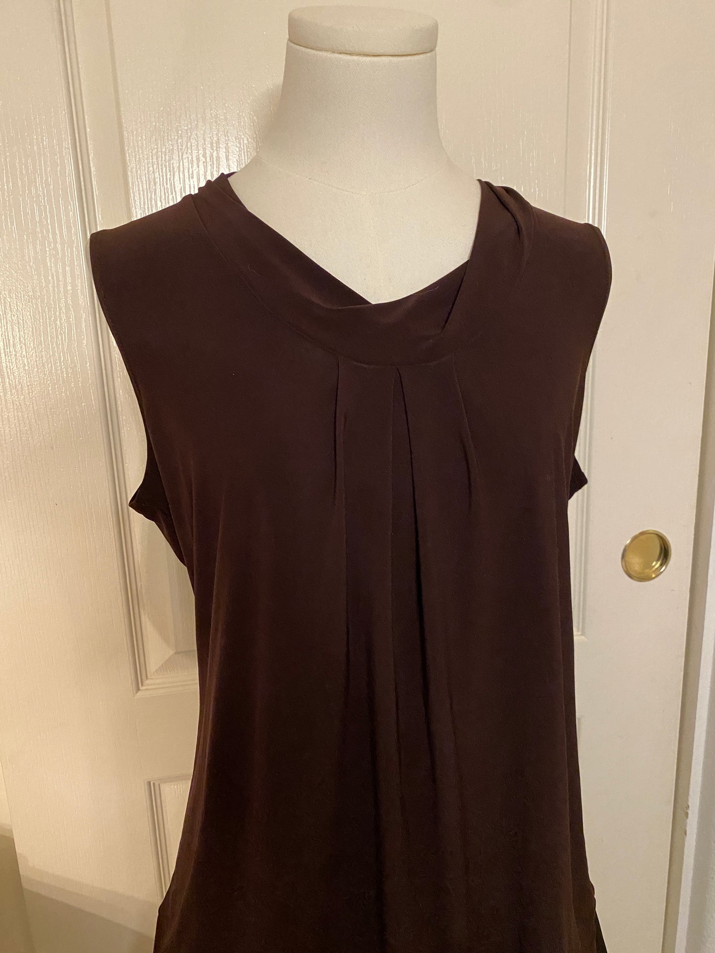 Vintage Suzie Dark Brown Sleeveless Fall Autumn Feminine Blouse Top Tank