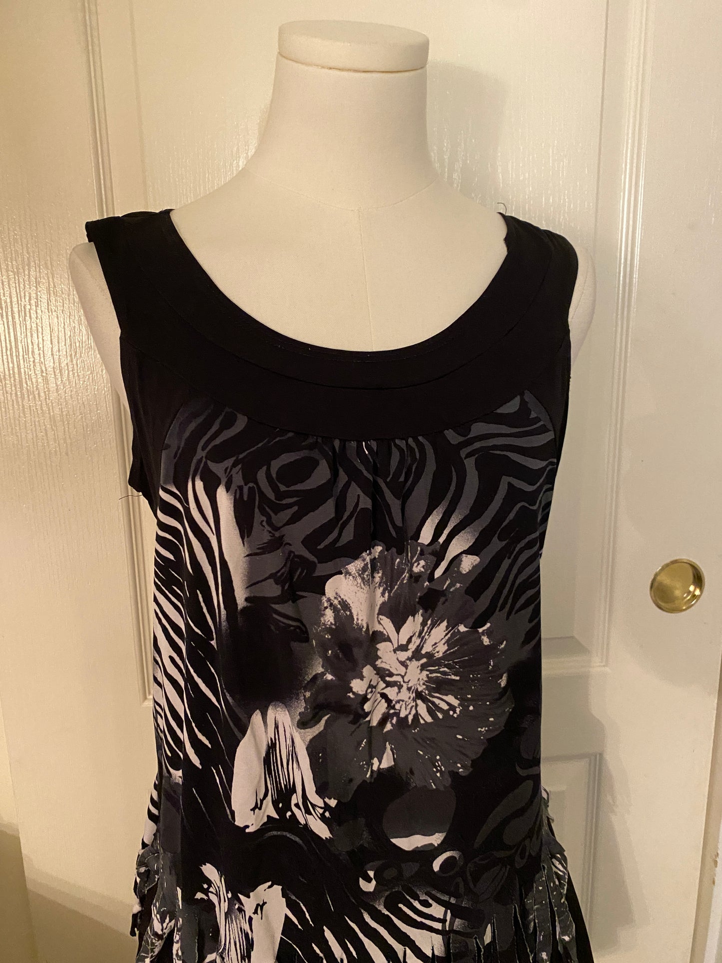 Agenda Black Grey White Tassel Floral Sleeveless Feminine Summer Tank Top Blouse